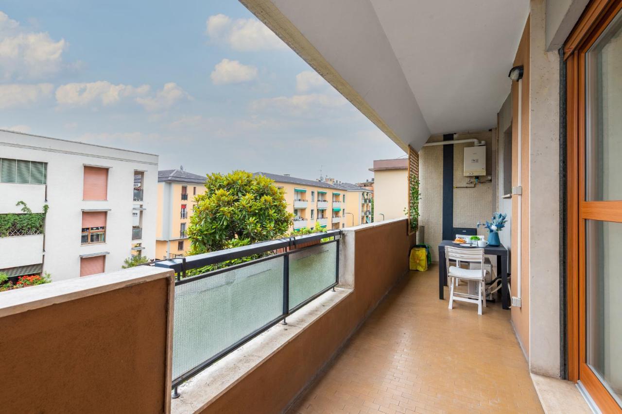 Niguarda-Zara Xxl Home,Two Balconies,Wifi,Family Milão Exterior foto