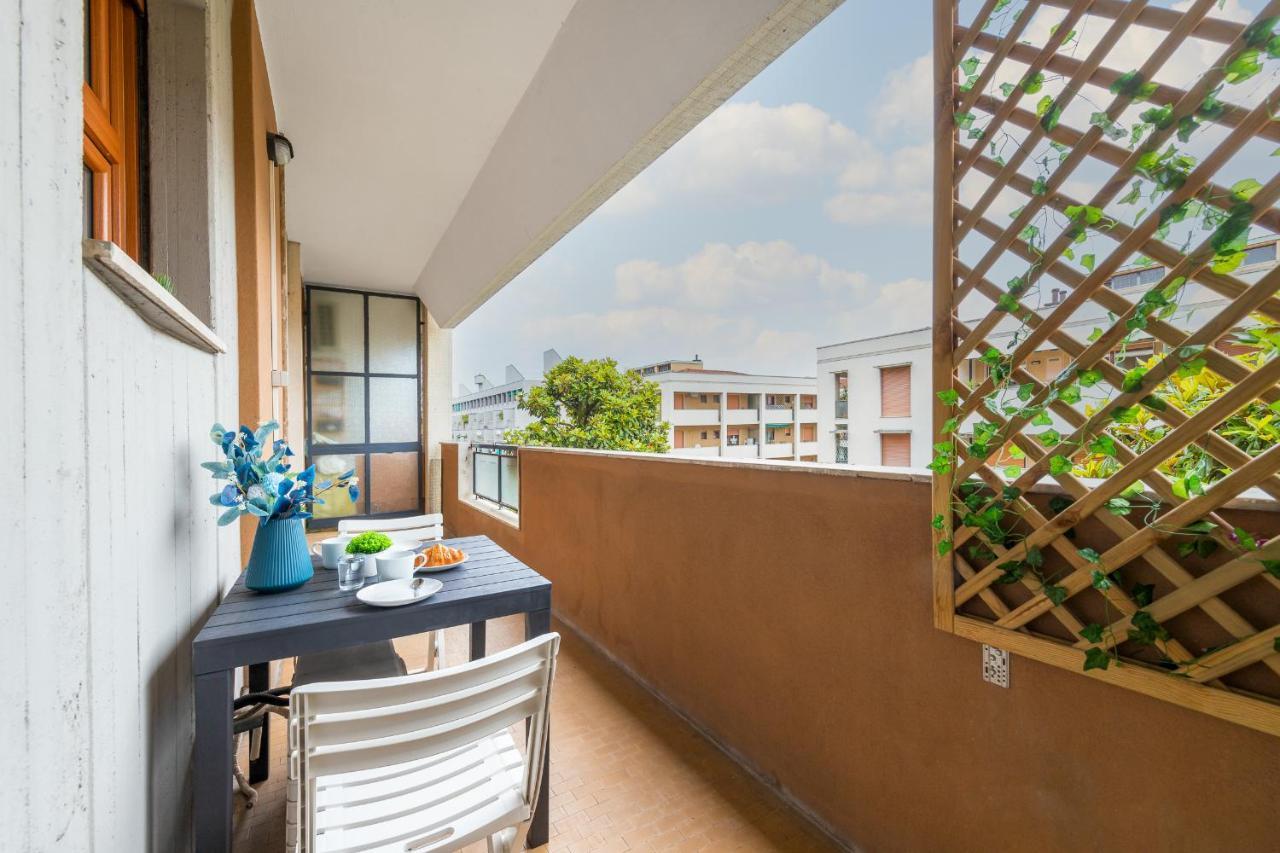 Niguarda-Zara Xxl Home,Two Balconies,Wifi,Family Milão Exterior foto
